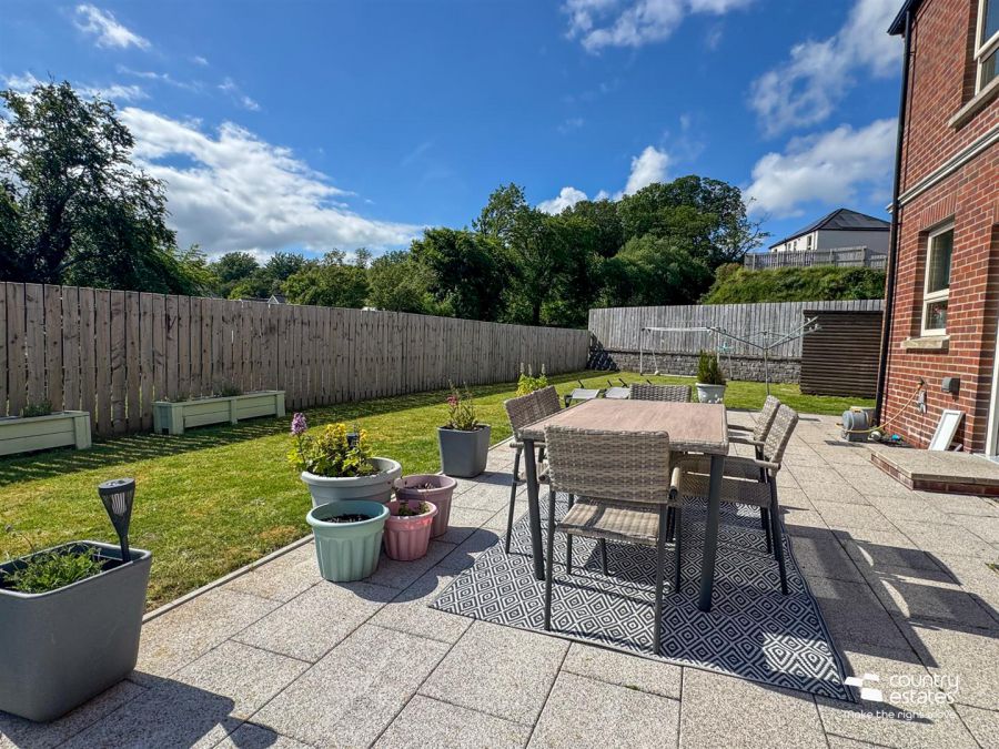 1 Craighill Manor