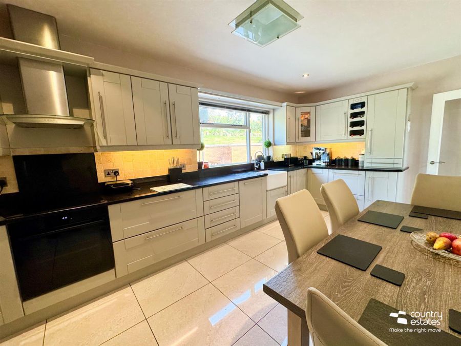 35 Ballybracken Road
