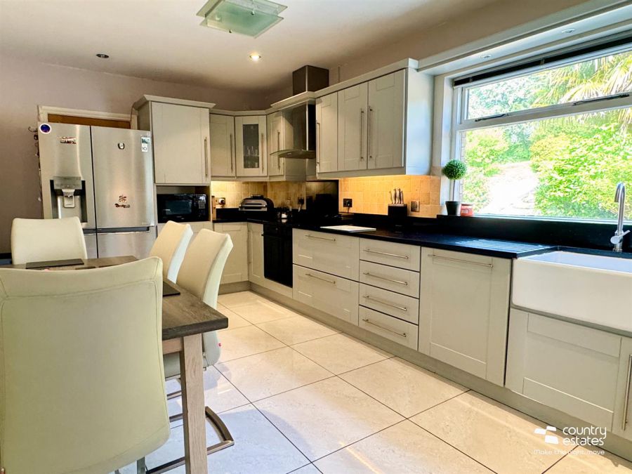 35 Ballybracken Road