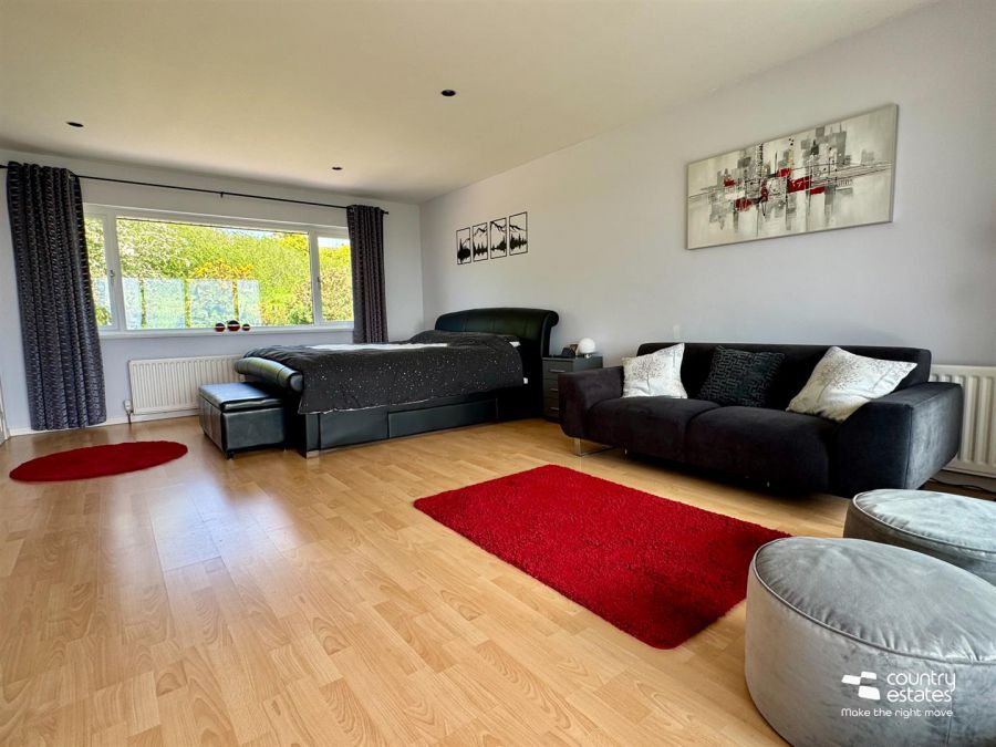 35 Ballybracken Road