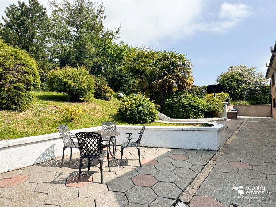 35 Ballybracken Road
