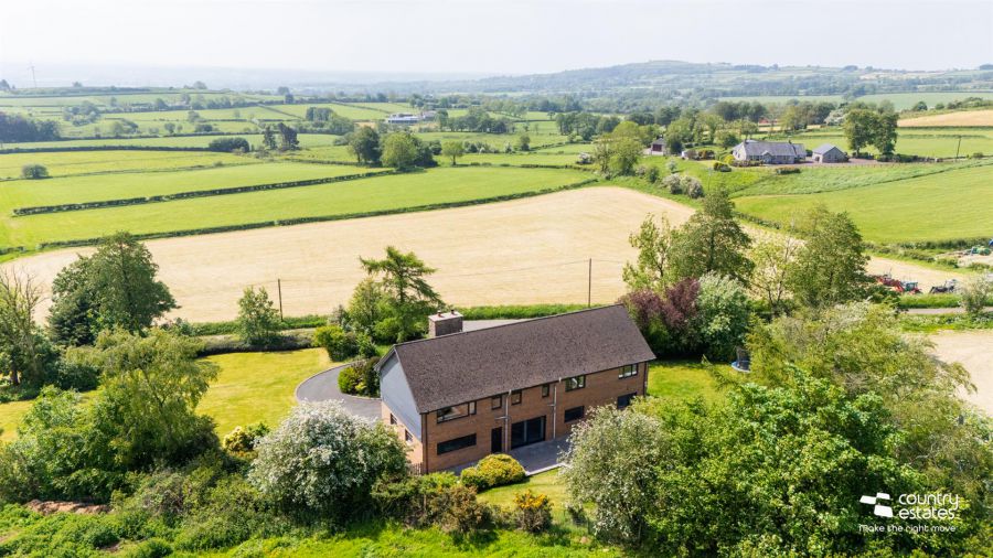 35 Ballybracken Road