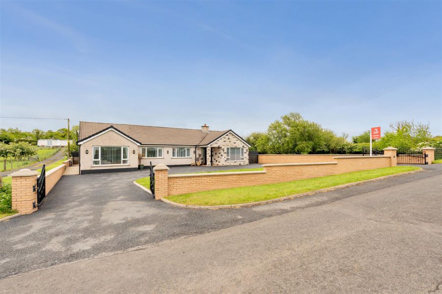 27 Thornhill Road