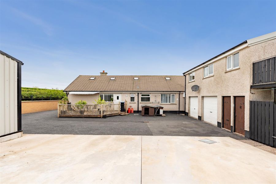27 Thornhill Road