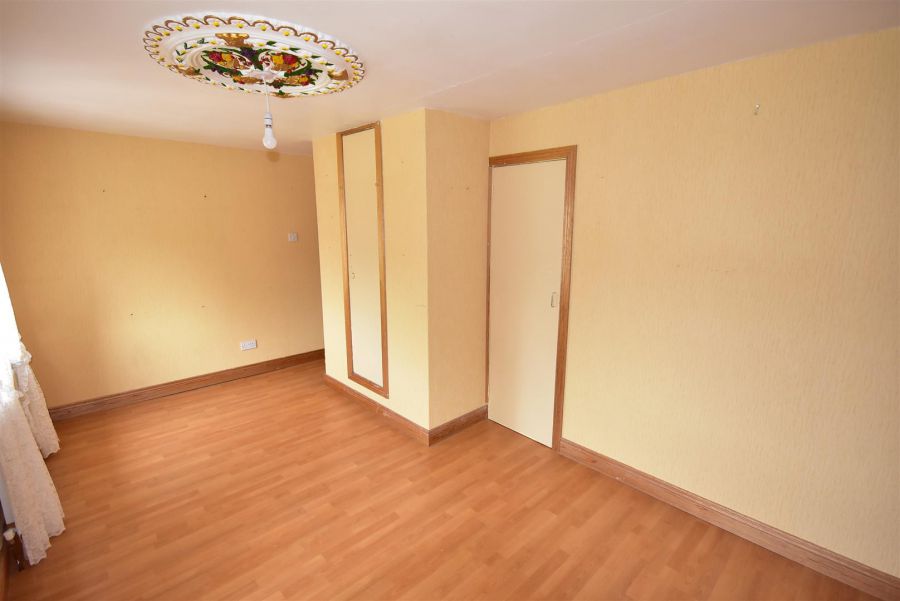 24 Greenpark Gardens