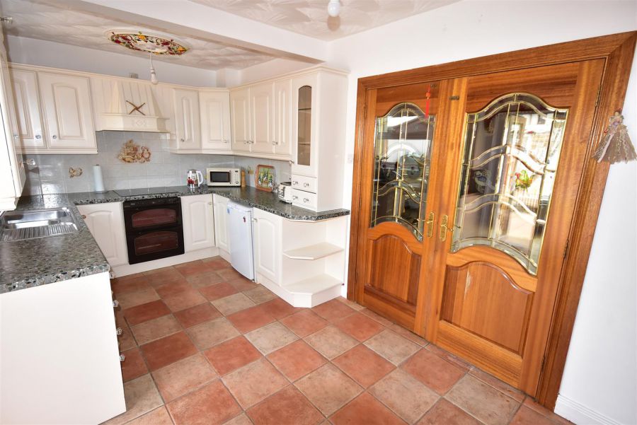 24 Greenpark Gardens