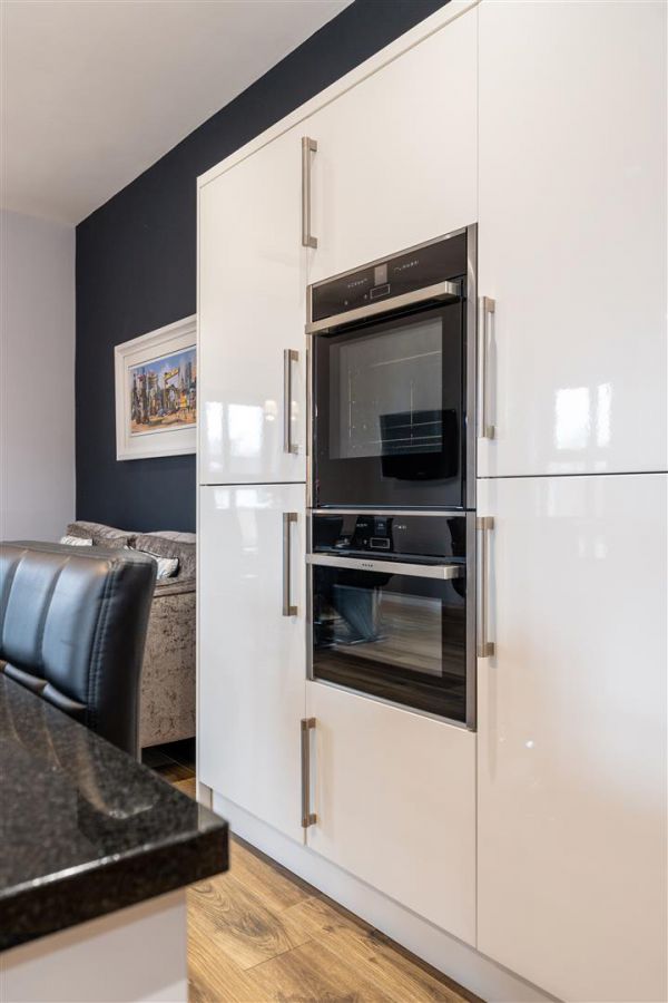 11b Bourlon Road