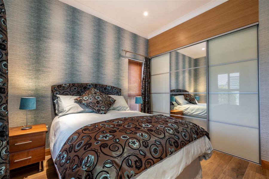 11b Bourlon Road
