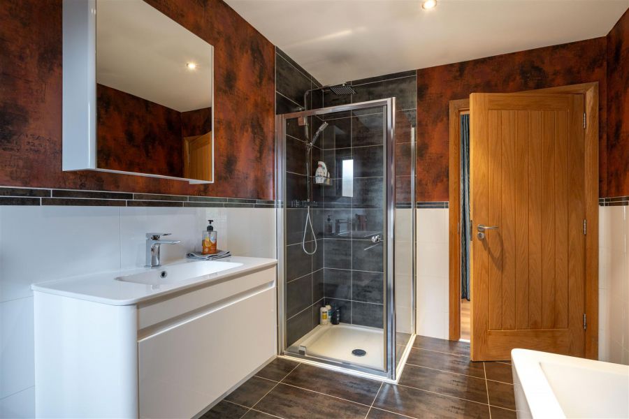 11b Bourlon Road
