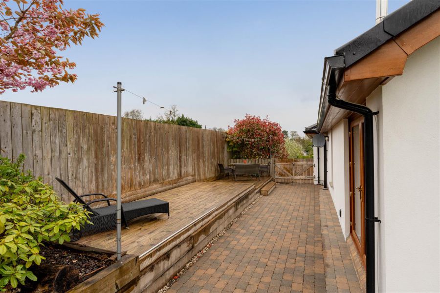 11b Bourlon Road