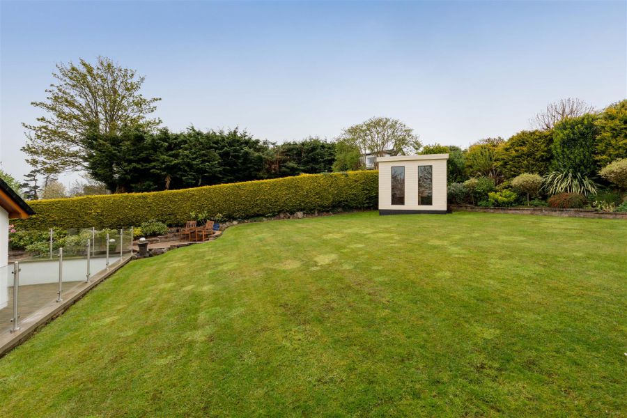 11b Bourlon Road