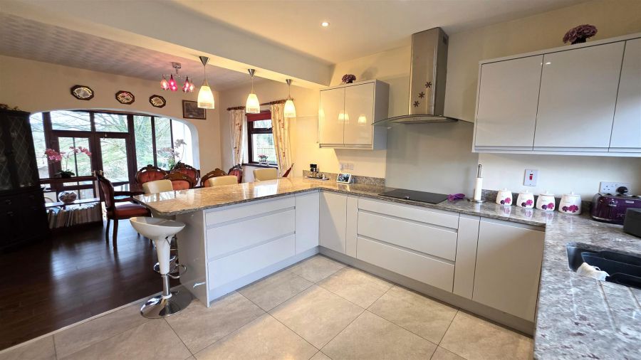 74 Ballybentragh Road