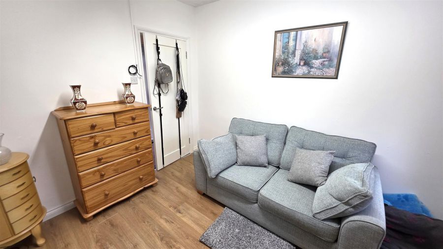 74 Ballybentragh Road