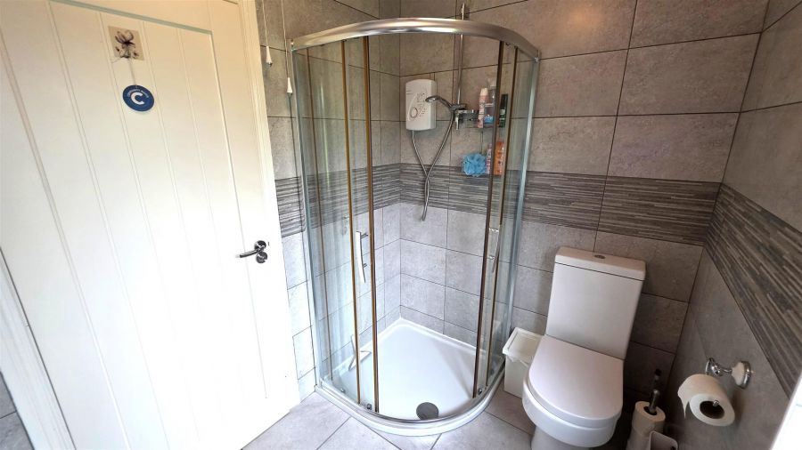 74 Ballybentragh Road