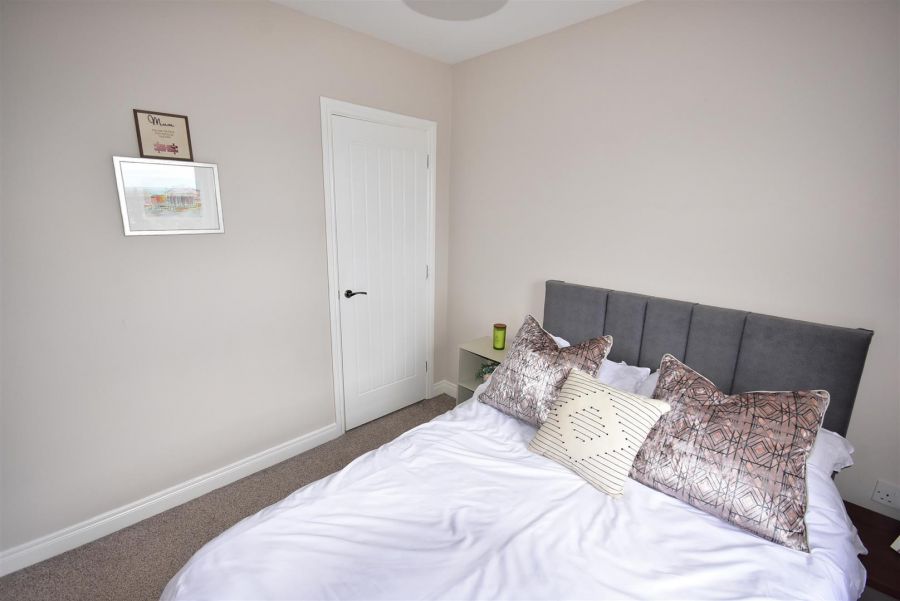 33 Greenvale Road