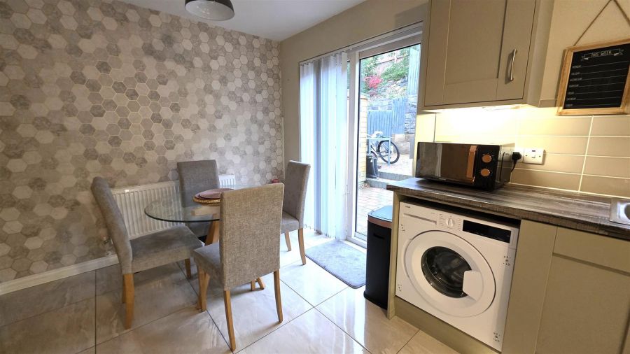 22 Ballyveigh Avenue