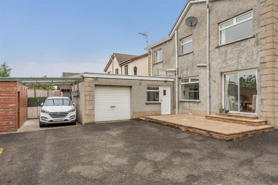 47 Knockmoyle Drive