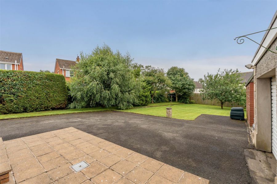 47 Knockmoyle Drive