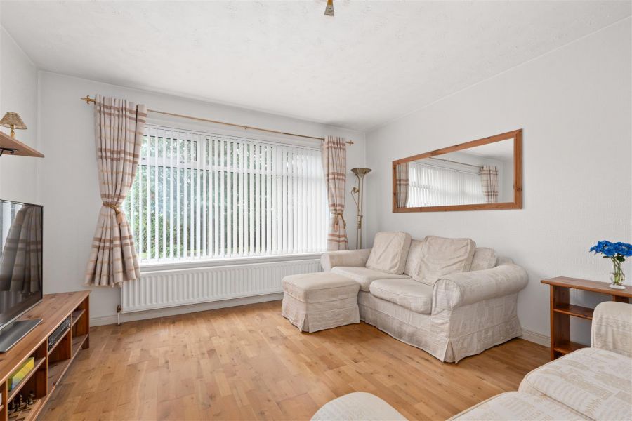 47 Knockmoyle Drive