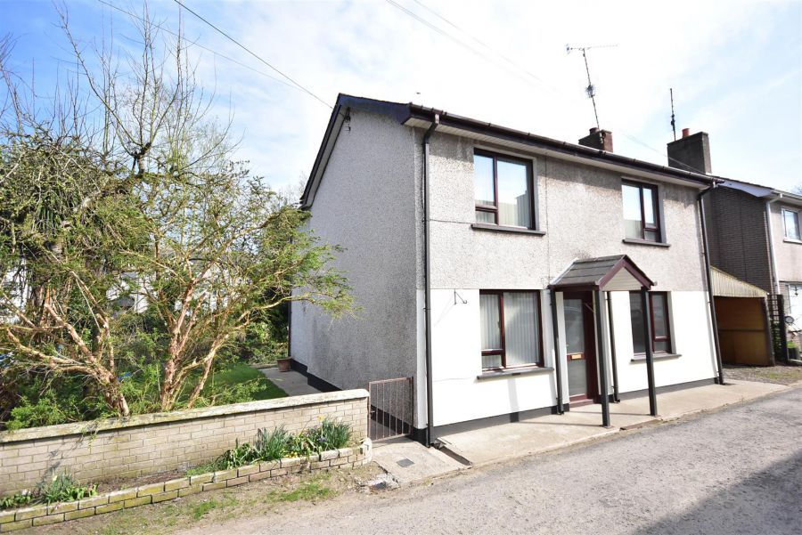 28 Massereene Street