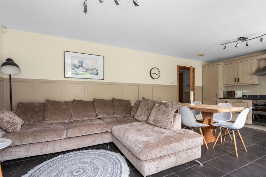 15 Greenvale Park Lands