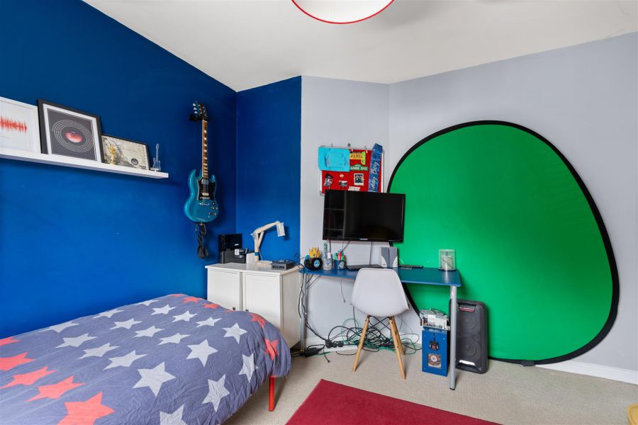 15 Greenvale Park Lands