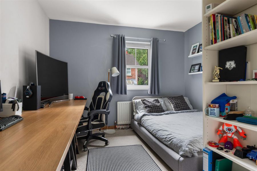 15 Greenvale Park Lands