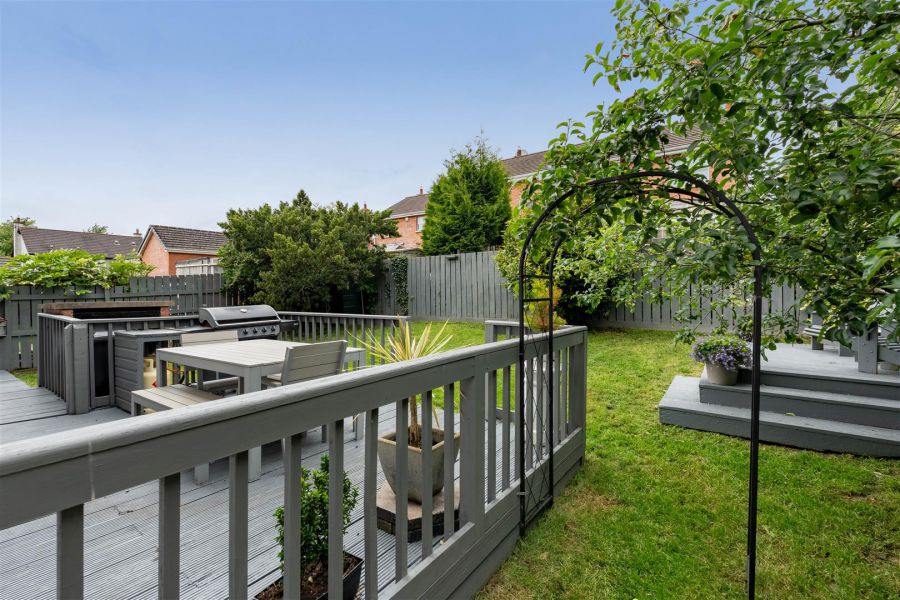 15 Greenvale Park Lands