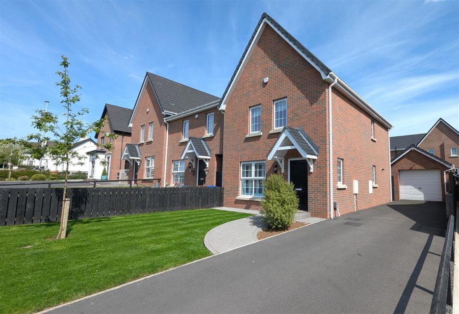 40 Belmont Hall Way, antrim, BT41 1FA