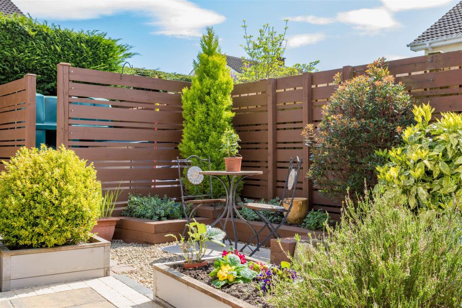 212 Brantwood Gardens