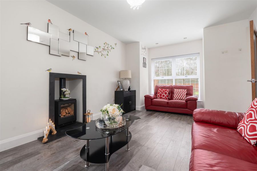 7 Castlewater Gardens