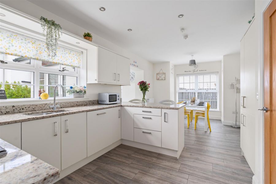 7 Castlewater Gardens