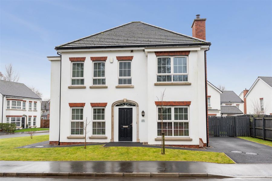 7 Castlewater Gardens