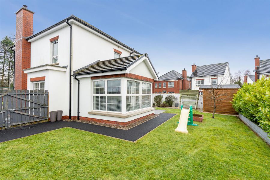 7 Castlewater Gardens