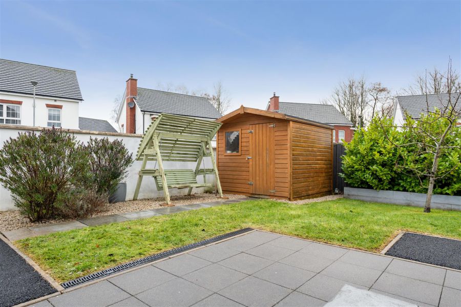 7 Castlewater Gardens