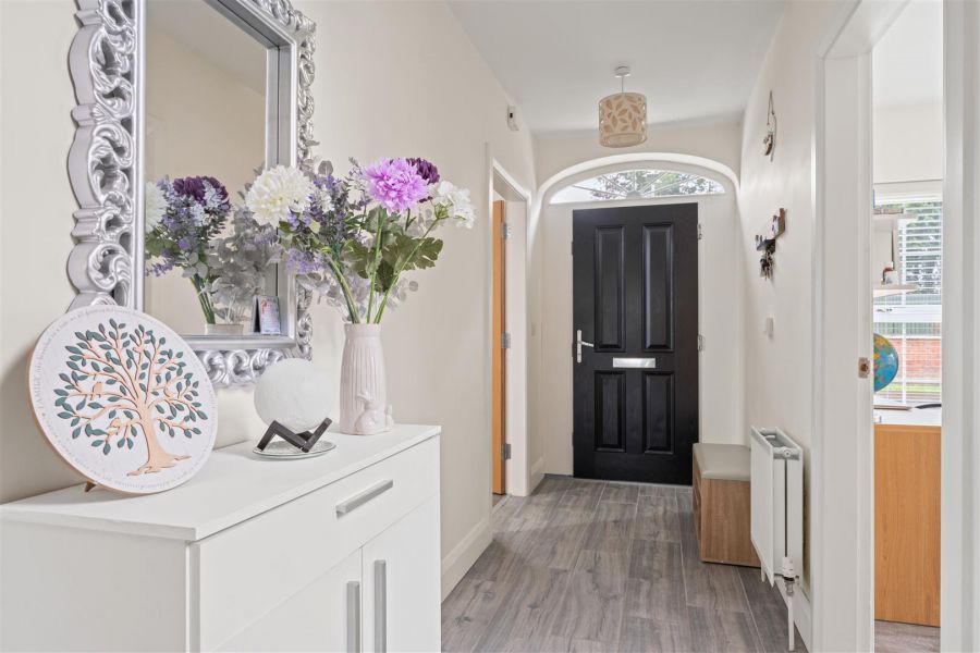 7 Castlewater Gardens