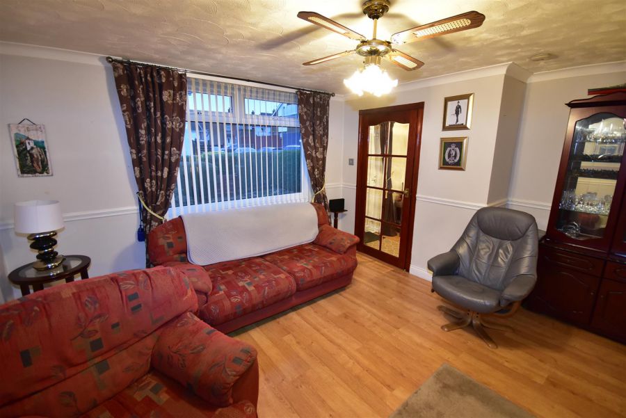 27 Corbally Avenue