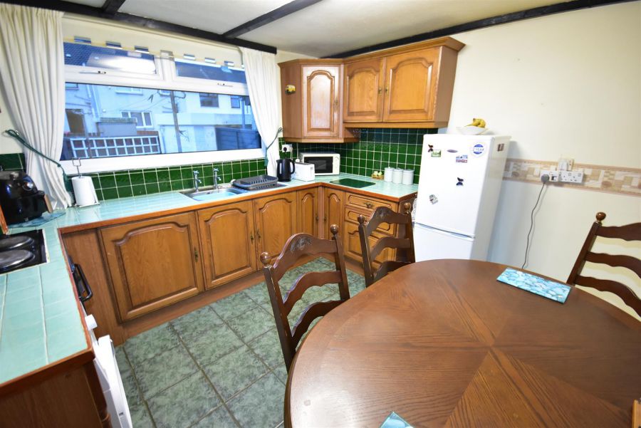27 Corbally Avenue