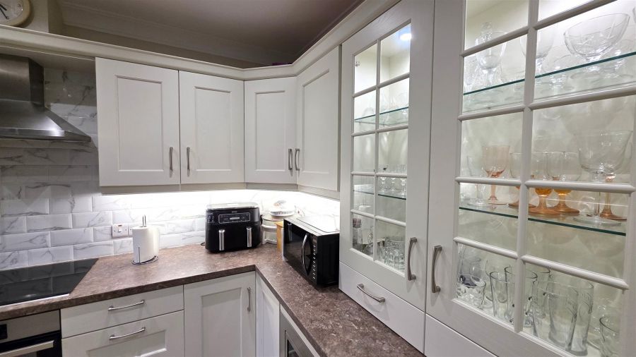 2 Massereene Gardens