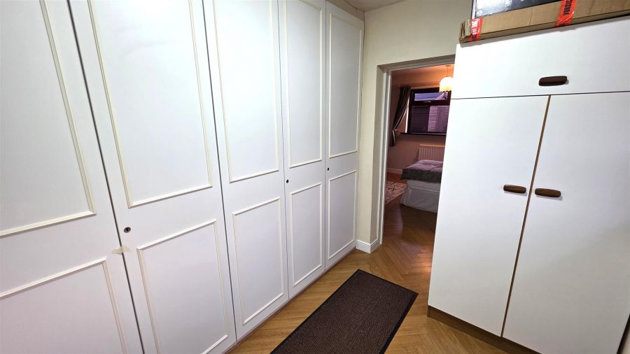 2 Massereene Gardens