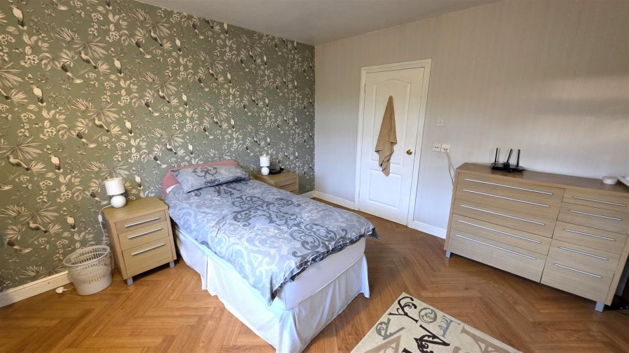 2 Massereene Gardens