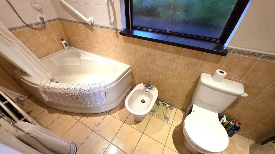 2 Massereene Gardens