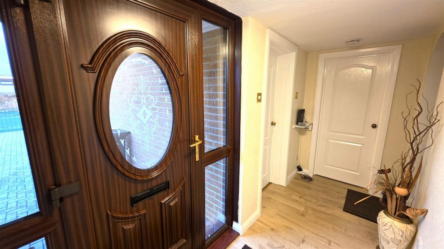 2 Massereene Gardens