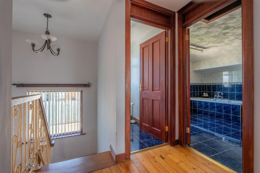 25 Knockmoyle Drive