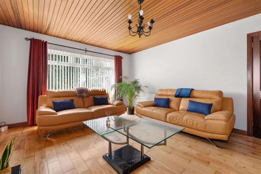 25 Knockmoyle Drive