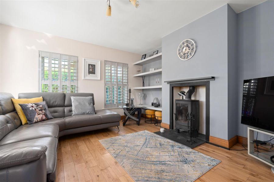 1 Fox Lodge
