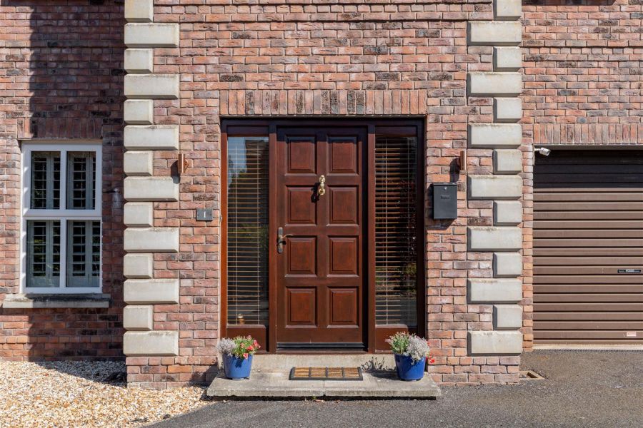 1 Fox Lodge