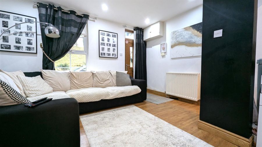 46 Abbeyview