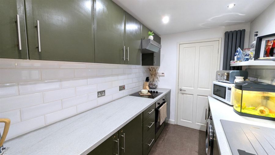 46 Abbeyview