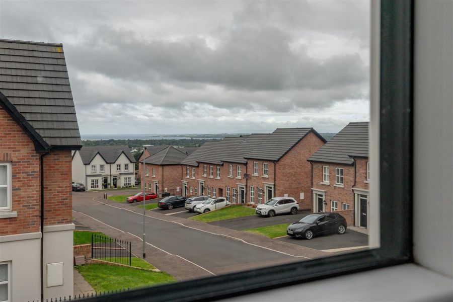 14 Ballyveigh Parade